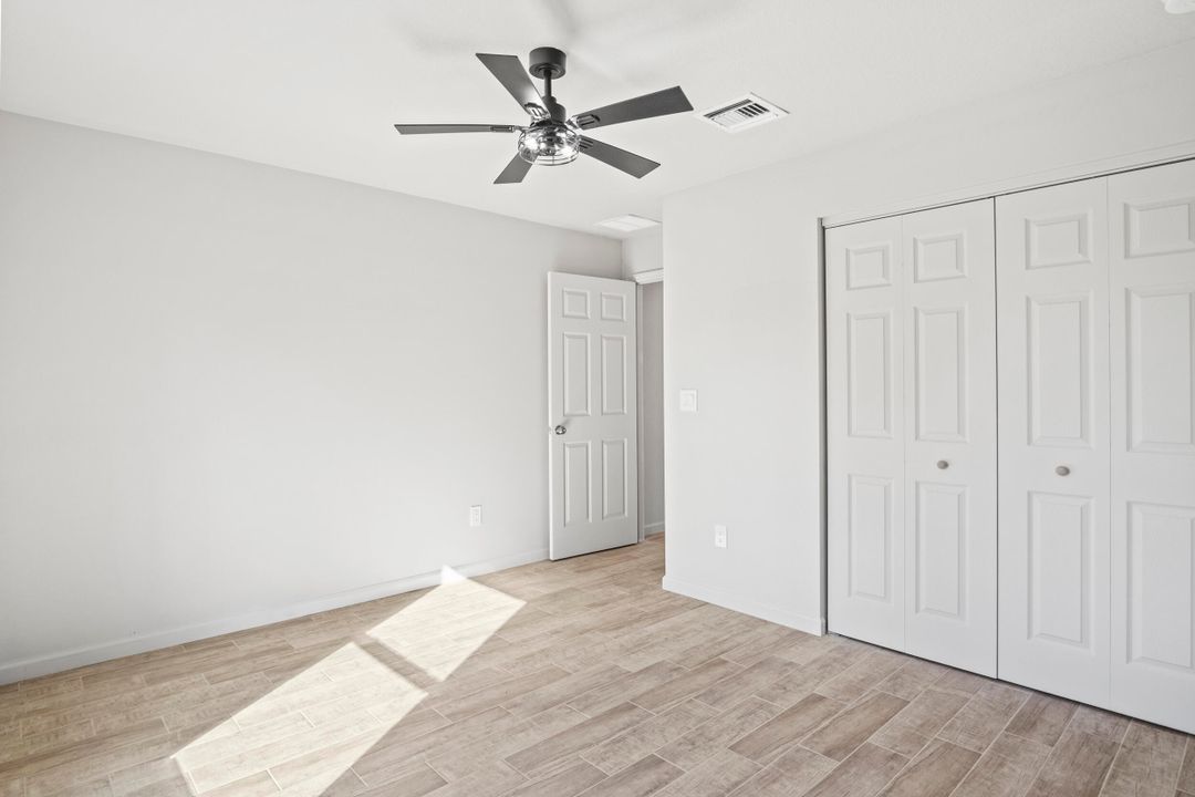For Sale: $349,900 (3 beds, 2 baths, 1485 Square Feet)