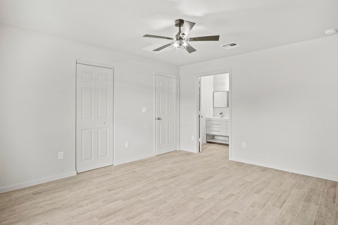 For Sale: $349,900 (3 beds, 2 baths, 1485 Square Feet)