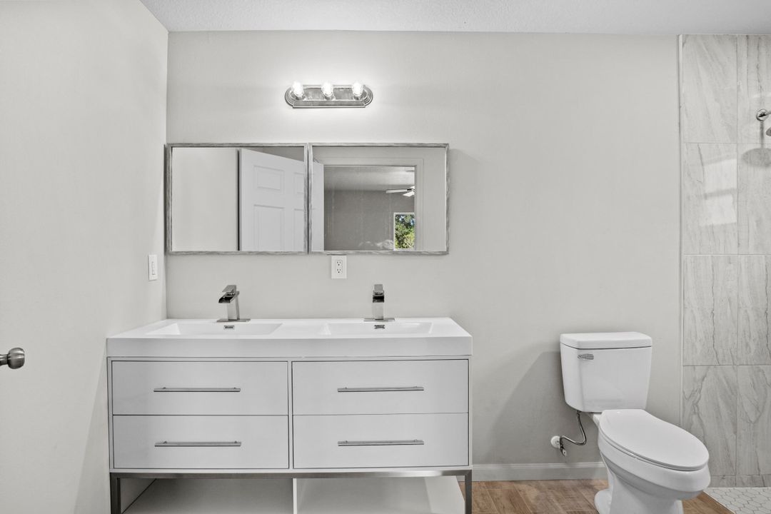 For Sale: $349,900 (3 beds, 2 baths, 1485 Square Feet)