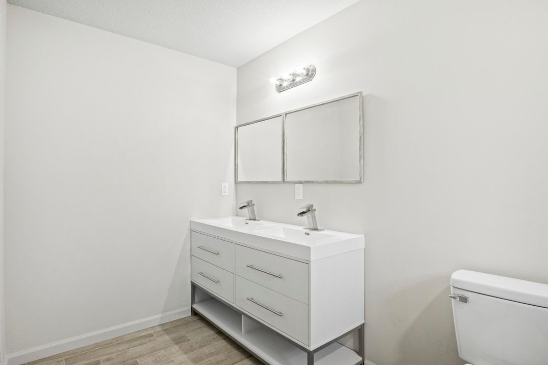 For Sale: $349,900 (3 beds, 2 baths, 1485 Square Feet)