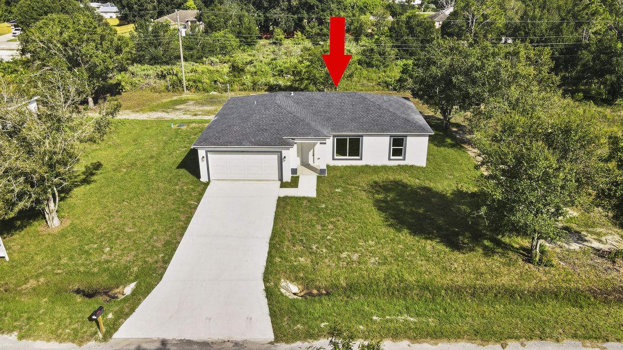 For Sale: $349,900 (3 beds, 2 baths, 1485 Square Feet)