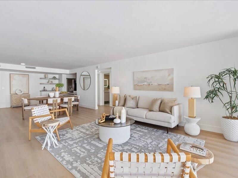 For Sale: $1,075,000 (2 beds, 2 baths, 1482 Square Feet)