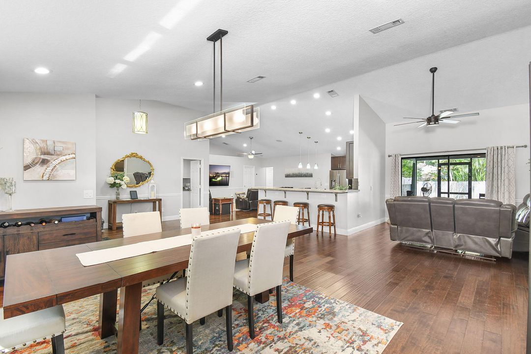 For Sale: $797,000 (4 beds, 2 baths, 2375 Square Feet)