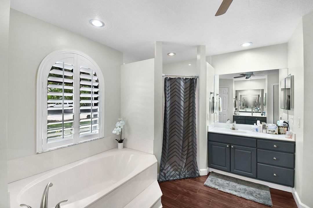 For Sale: $797,000 (4 beds, 2 baths, 2375 Square Feet)