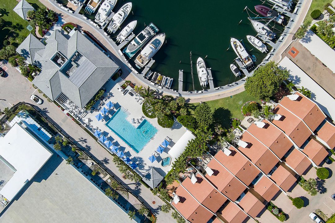 Active With Contract: $475,000 (2 beds, 2 baths, 1020 Square Feet)