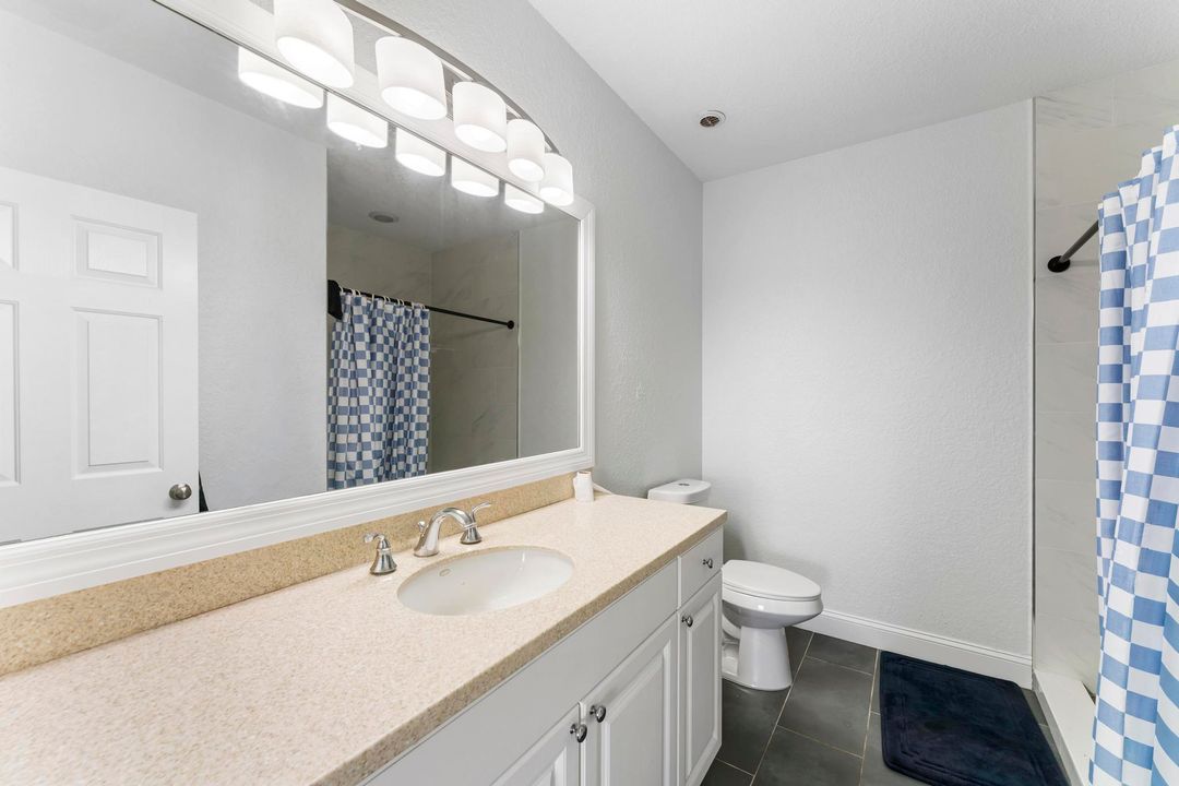 For Sale: $4,000,000 (3 beds, 3 baths, 9828 Square Feet)