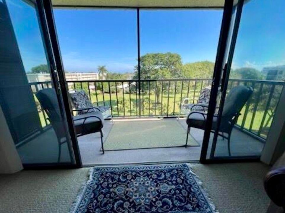 合同活跃: $2,600 (2 贝兹, 2 浴室, 1520 平方英尺)