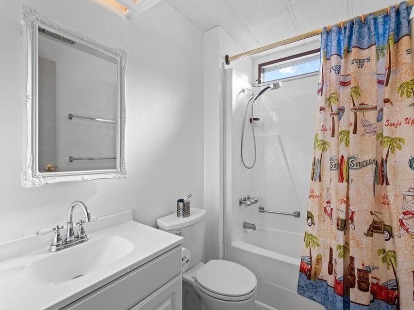 For Sale: $69,999 (2 beds, 2 baths, 1152 Square Feet)