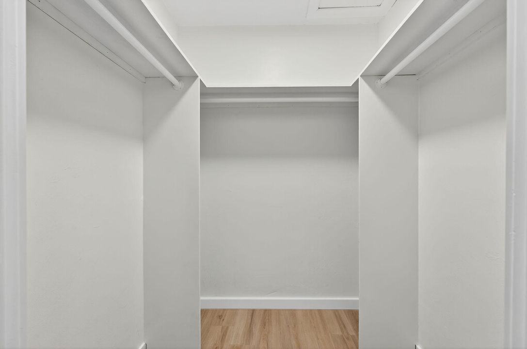 На продажу: $2,500,000 (0 спален, 0 ванн, 3199 Квадратных фут)