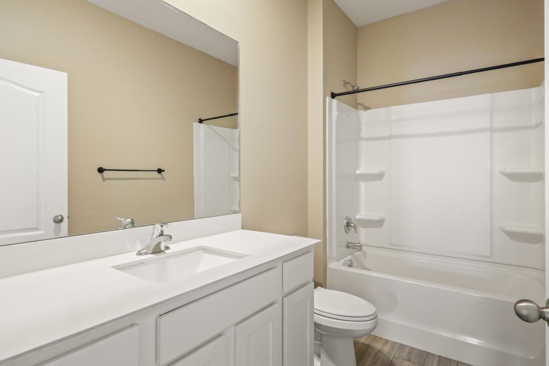 For Rent: $2,000 (2 beds, 2 baths, 1245 Square Feet)