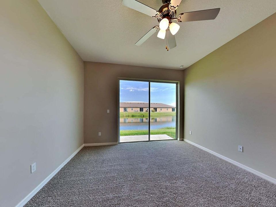 For Rent: $2,000 (2 beds, 2 baths, 1245 Square Feet)