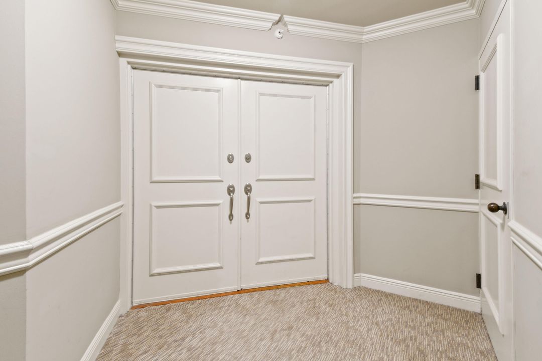 For Sale: $2,999,000 (3 beds, 3 baths, 2676 Square Feet)