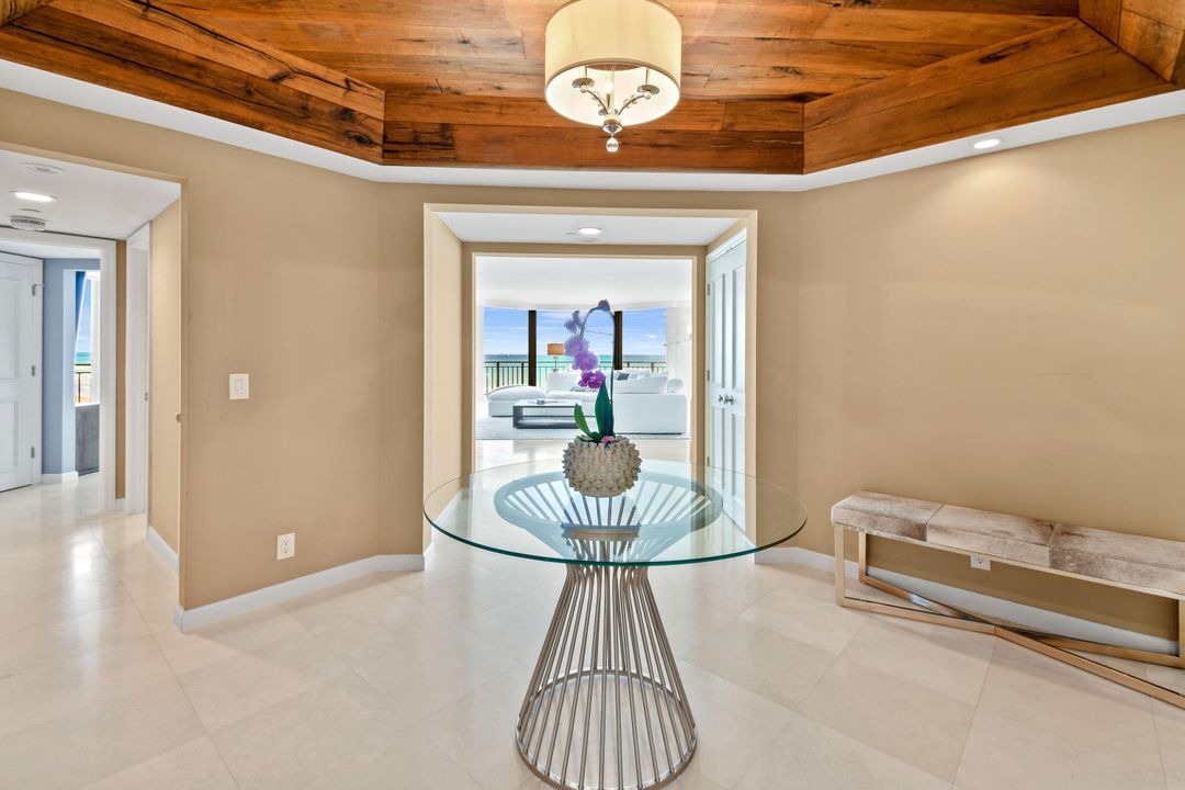 For Sale: $2,999,000 (3 beds, 3 baths, 2676 Square Feet)