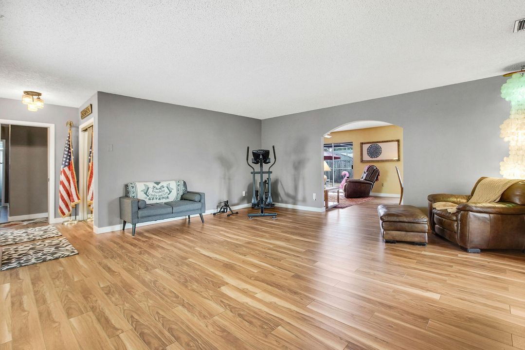 Active With Contract: $950,000 (4 beds, 2 baths, 2104 Square Feet)