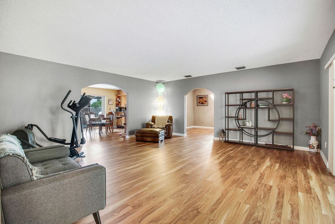 Active With Contract: $950,000 (4 beds, 2 baths, 2104 Square Feet)