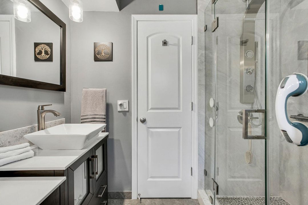 Active With Contract: $950,000 (4 beds, 2 baths, 2104 Square Feet)