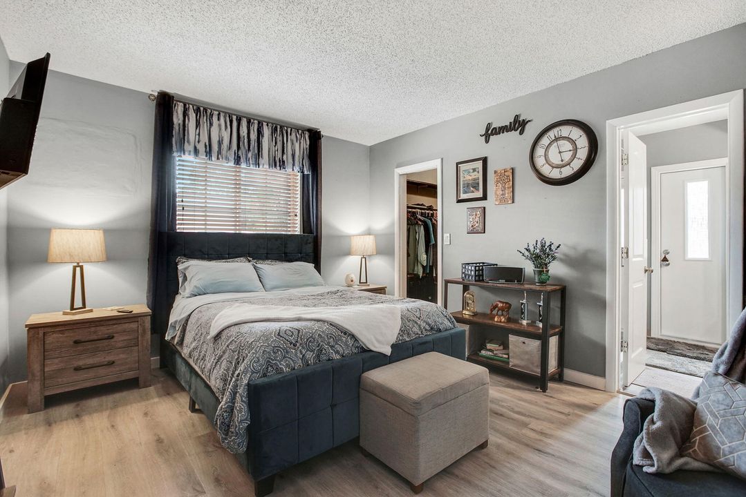 Active With Contract: $950,000 (4 beds, 2 baths, 2104 Square Feet)