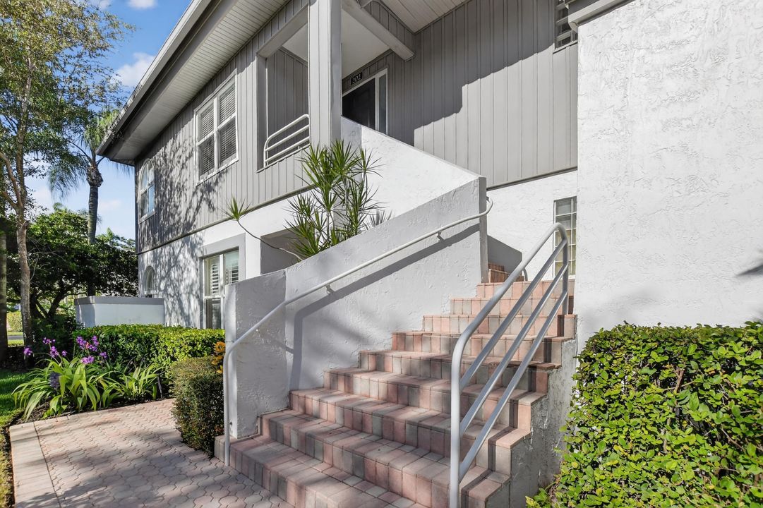 For Sale: $699,000 (3 beds, 2 baths, 1650 Square Feet)