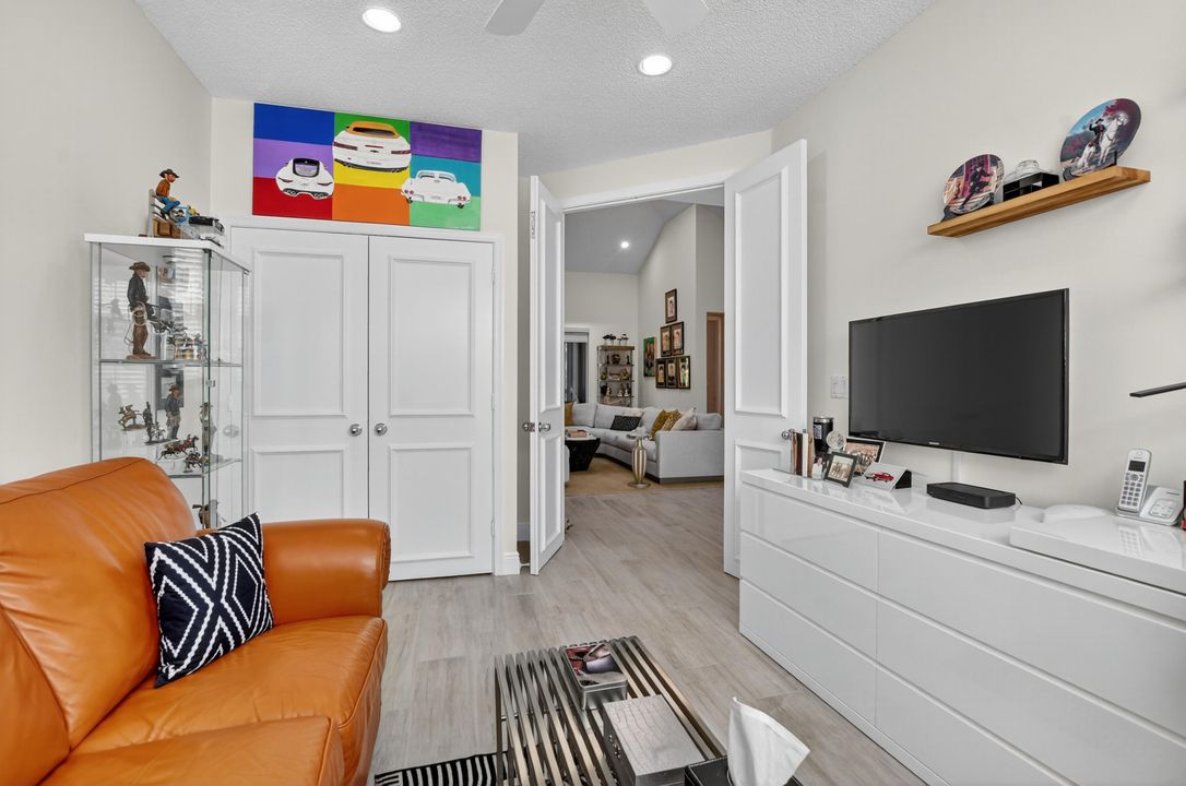 For Sale: $699,000 (3 beds, 2 baths, 1650 Square Feet)