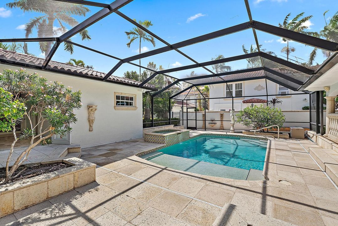 待售: $4,495,000 (6 贝兹, 4 浴室, 3786 平方英尺)