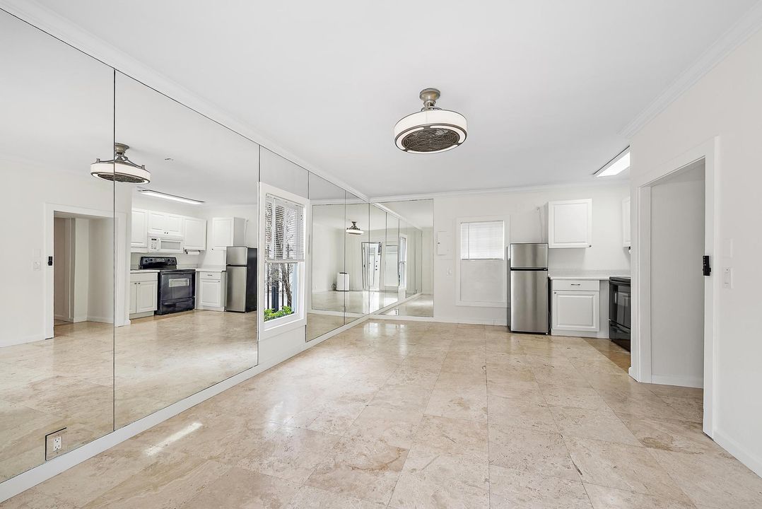 待售: $4,495,000 (6 贝兹, 4 浴室, 3786 平方英尺)