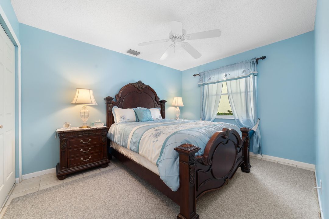 Active With Contract: $325,000 (3 beds, 2 baths, 1371 Square Feet)