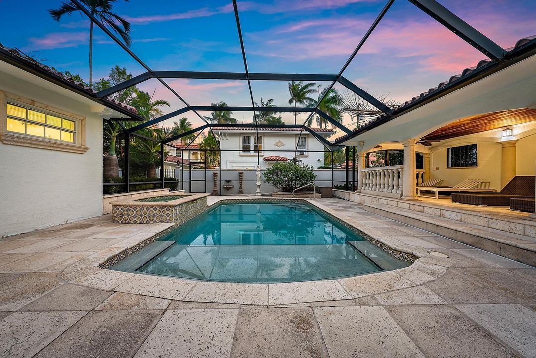 待售: $4,495,000 (6 贝兹, 4 浴室, 3786 平方英尺)