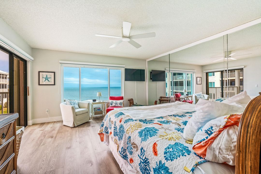 На продажу: $900,000 (2 спален, 2 ванн, 1350 Квадратных фут)