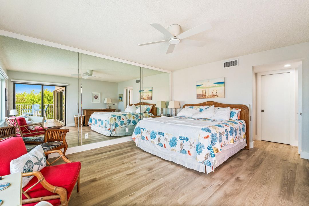 На продажу: $900,000 (2 спален, 2 ванн, 1350 Квадратных фут)