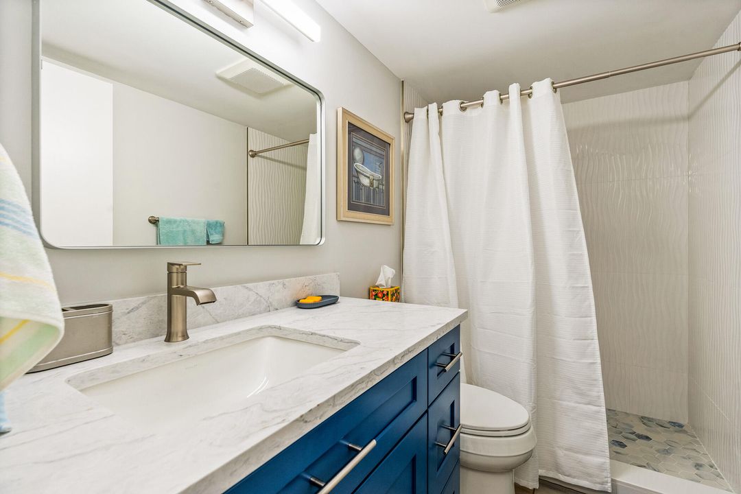 На продажу: $900,000 (2 спален, 2 ванн, 1350 Квадратных фут)