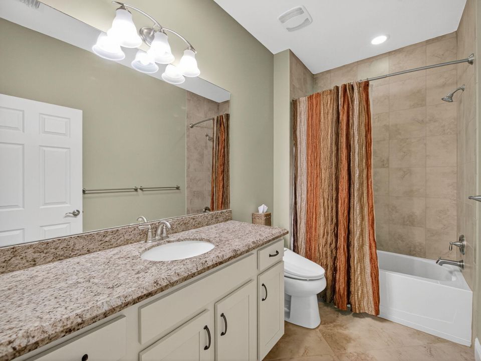 For Sale: $345,000 (2 beds, 2 baths, 1742 Square Feet)