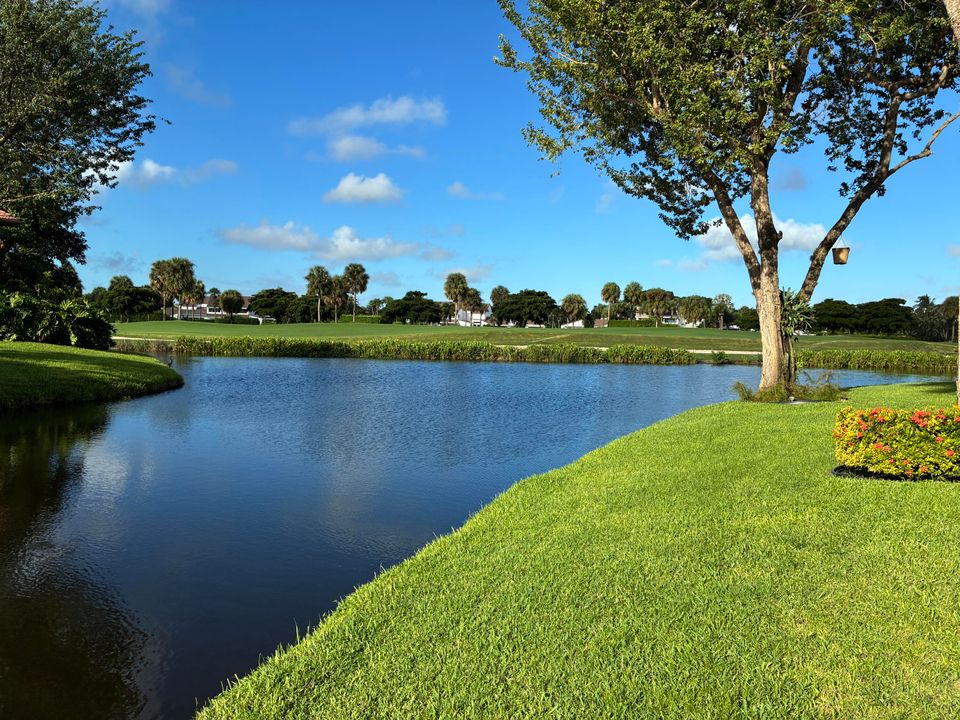 Active With Contract: $125,000 (1 beds, 1 baths, 1104 Square Feet)