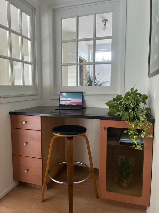 Active With Contract: $125,000 (1 beds, 1 baths, 1104 Square Feet)