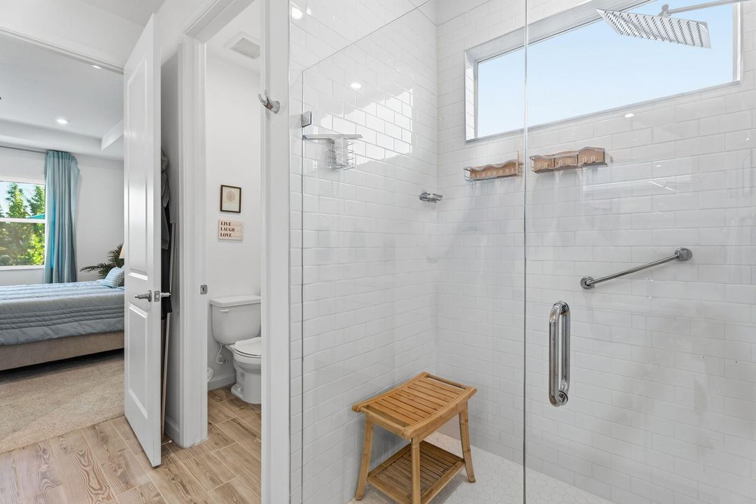 For Sale: $619,900 (3 beds, 2 baths, 1998 Square Feet)