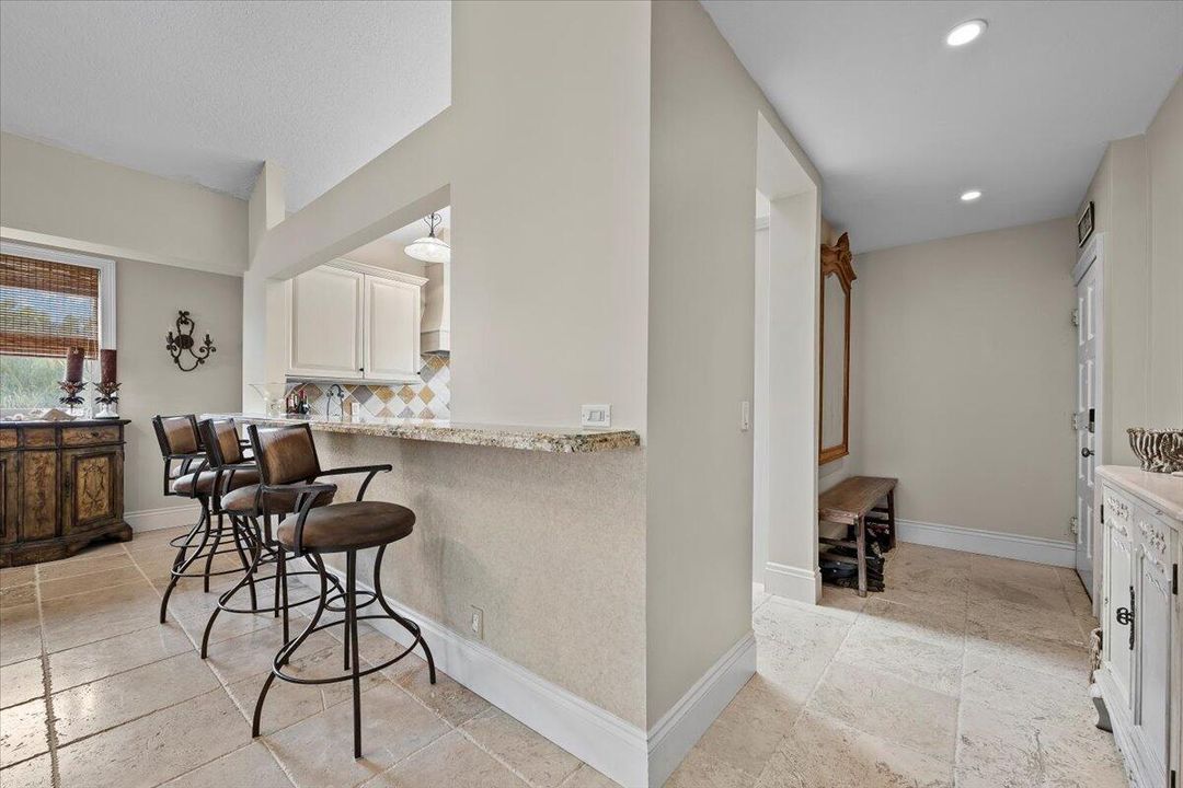 В аренду: $12,000 (3 спален, 3 ванн, 2200 Квадратных фут)