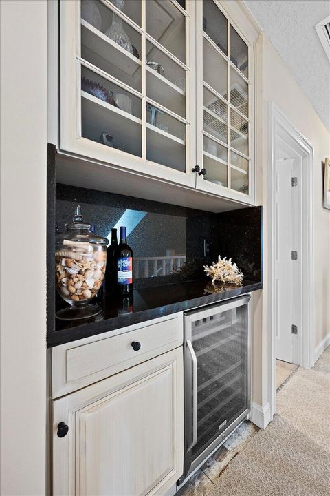 В аренду: $12,000 (3 спален, 3 ванн, 2200 Квадратных фут)