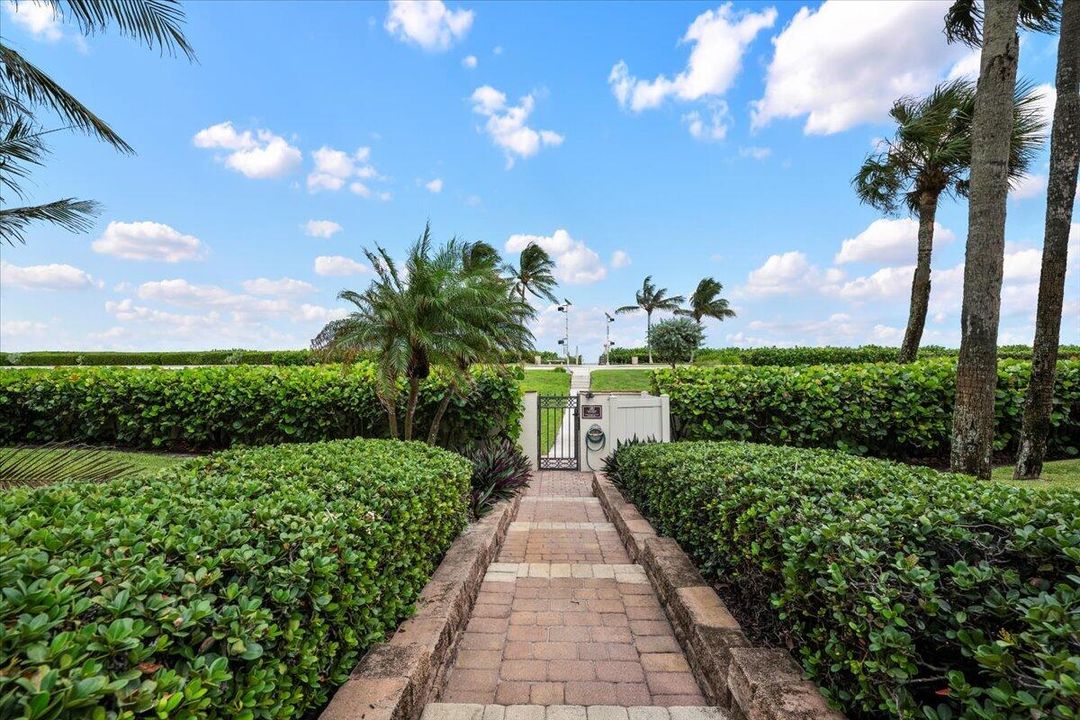 В аренду: $12,000 (3 спален, 3 ванн, 2200 Квадратных фут)