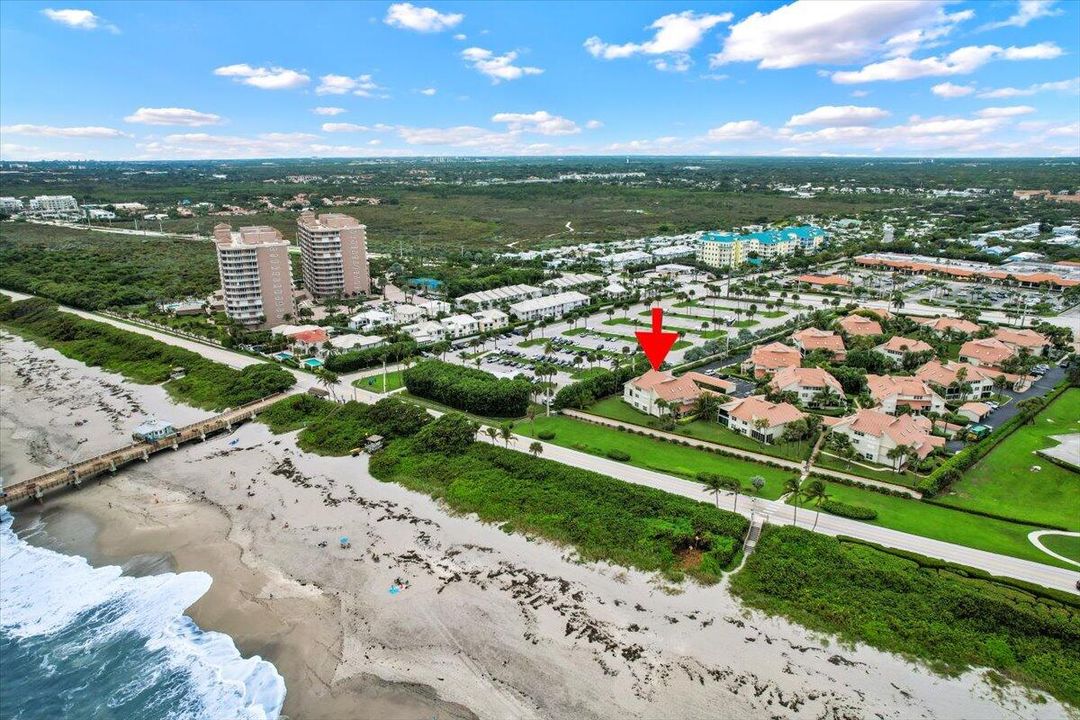 В аренду: $12,000 (3 спален, 3 ванн, 2200 Квадратных фут)