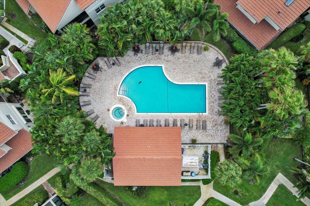 В аренду: $12,000 (3 спален, 3 ванн, 2200 Квадратных фут)