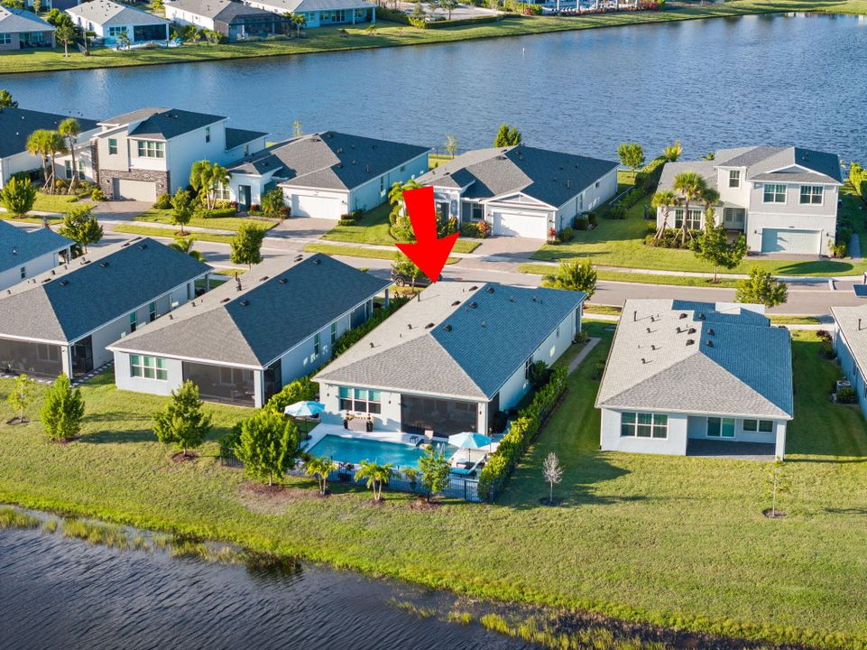 For Sale: $619,900 (3 beds, 2 baths, 1998 Square Feet)