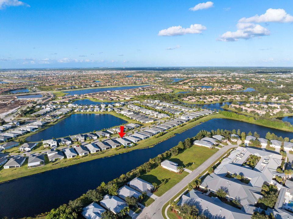 For Sale: $619,900 (3 beds, 2 baths, 1998 Square Feet)