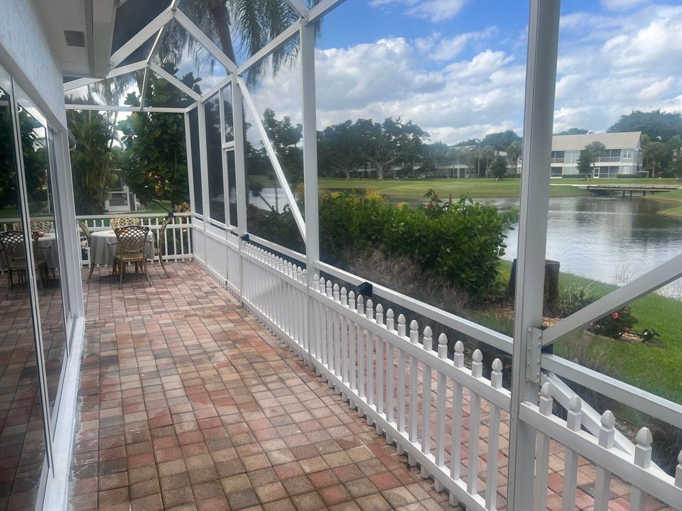 For Sale: $379,000 (3 beds, 2 baths, 2090 Square Feet)