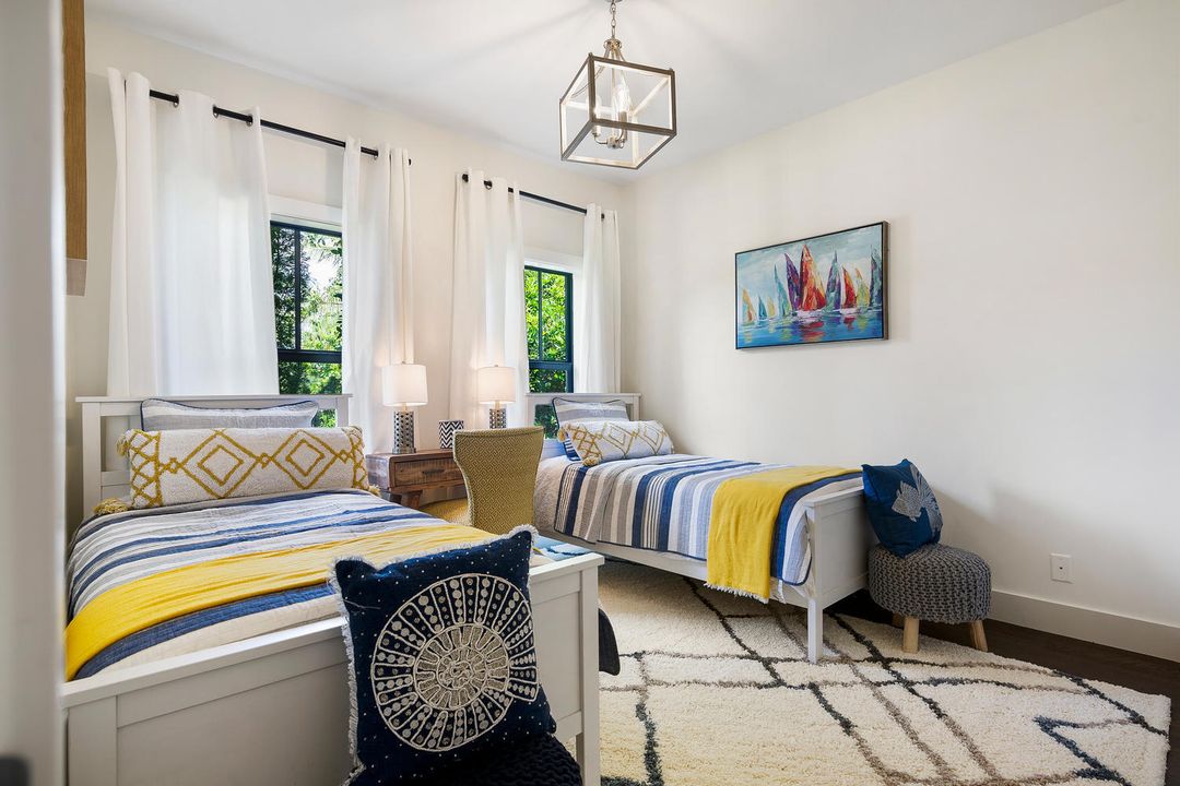 待售: $2,199,999 (4 贝兹, 3 浴室, 2288 平方英尺)