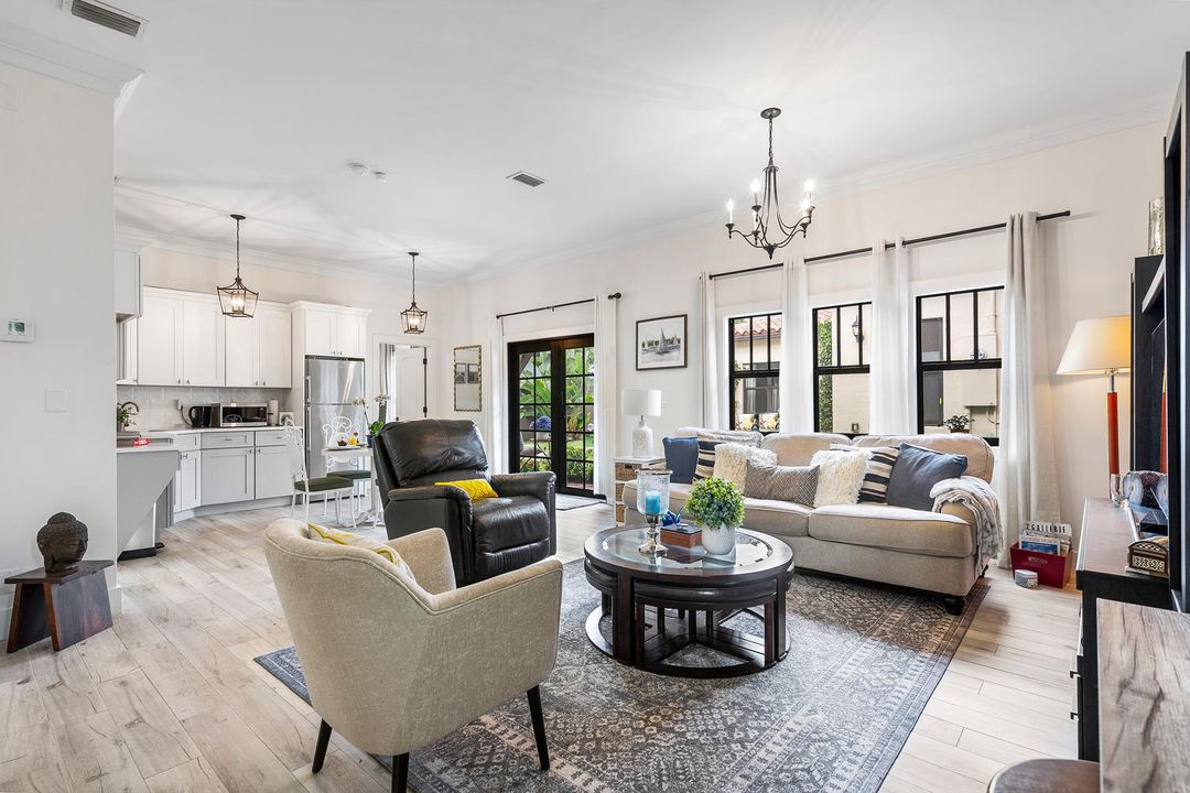 待售: $2,199,999 (4 贝兹, 3 浴室, 2288 平方英尺)