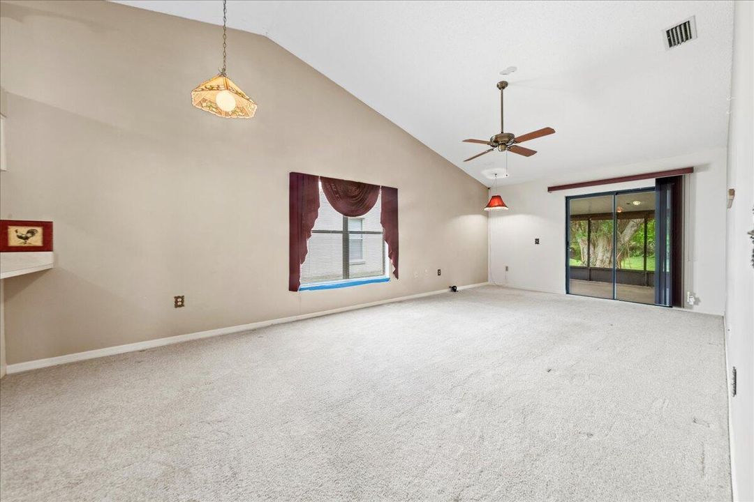 На продажу: $280,000 (3 спален, 2 ванн, 1133 Квадратных фут)