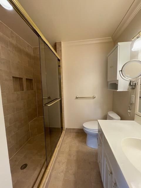 Под контрактом: $275,000 (2 спален, 2 ванн, 1020 Квадратных фут)