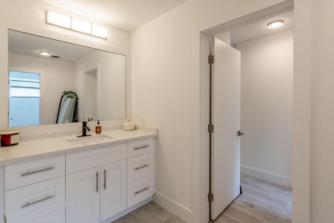 Active With Contract: $650,000 (3 beds, 2 baths, 2263 Square Feet)