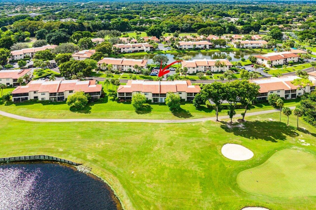 For Sale: $319,000 (2 beds, 2 baths, 1411 Square Feet)