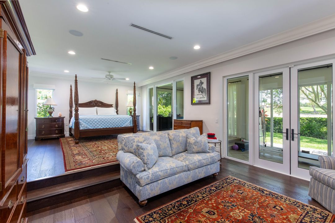 For Rent: $50,000 (6 beds, 7 baths, 5698 Square Feet)