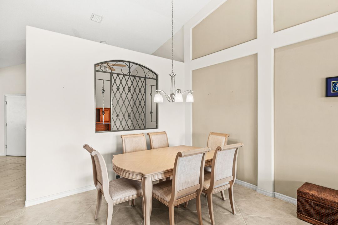 Active With Contract: $357,500 (2 beds, 2 baths, 1649 Square Feet)